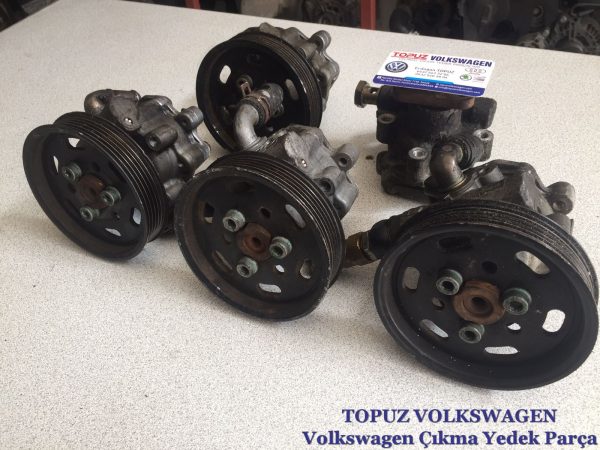Volkswagen Golf 4 1.6 Benzinli Direksiyon Pompası Power Çıkma Orjinal 1J0422154H - 1J0422154J